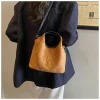 sac seau automne hiver 2025, sac à bandoulière tendance d'inspiration vintage, sac à main chic pour femmes, fourre tout élégant indispensable