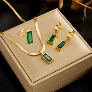 Ensemble de bijoux tendance doré tonifié avec émeraude – comme des pierres : collier et boucles d&rsquo;oreilles charme dames