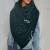 Écharpe rétro monochrome pour femme, châle féminin polyvalent, chaînes chaudes, streetwear extérieur, garder au chaud, mode automne et hiver Écharpe rétro monochrome pour femme, châle féminin polyvalent, chaînes chaudes, streetwear extérieur, garder au chaud, mode automne et hiver