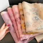 Foulard de Luxe Brodé de Fleurs pour Femme, Hijab Enveloppant, Écharpe de Sauna, 2024