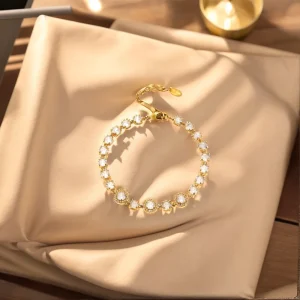 Bracelet pour femme avec Design Simple incrusté de Zircon en acier inoxydable, accessoires de bijoux à la mode et polyvalents