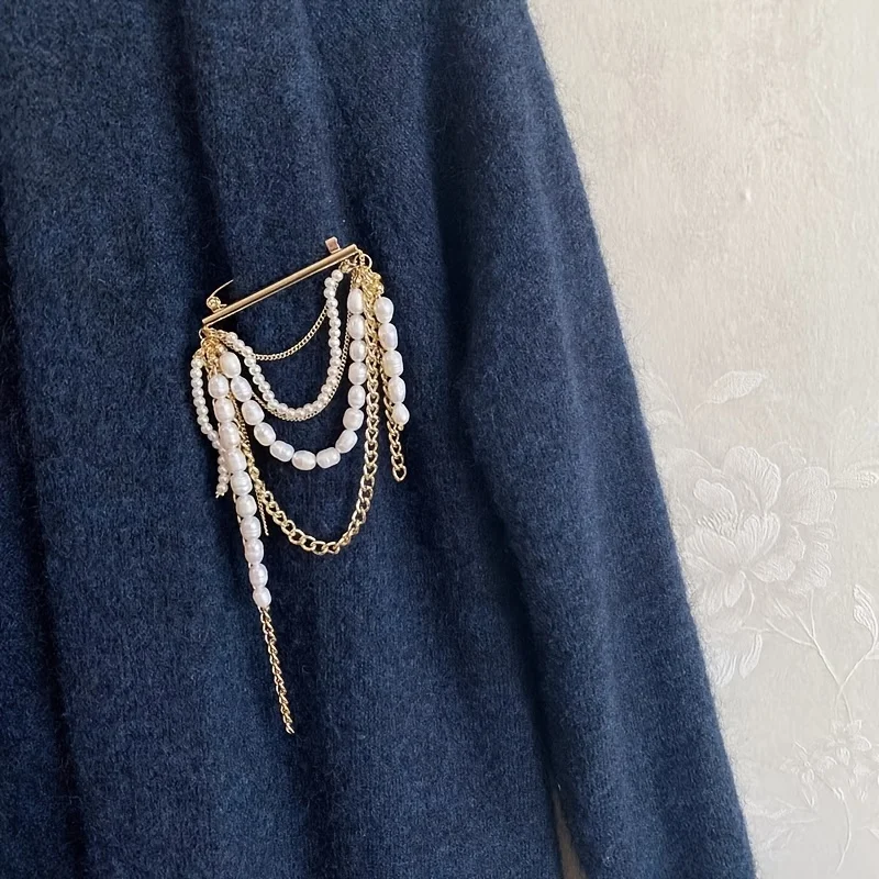 Broche de luxe élégante en perles pour femmes, Corsage Vintage français multicouche, chaîne à pampilles, broche haut de gamme, bijoux nobles