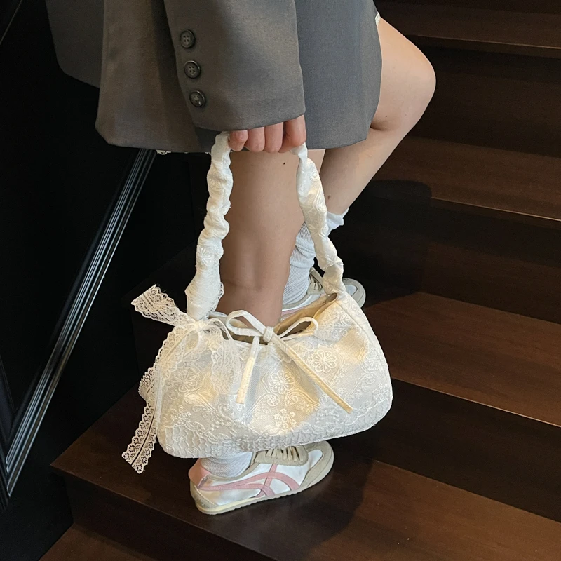 Sac fourre-tout en cuir de luxe pour femmes élégantes, sac à main à bandoulière de styliste pour un confort quotidien tendance