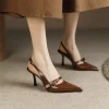 Sandales pour femmes 2025 mode élégante Sexy dames chaussures boucle sangle talons hauts nouveau bureau et carrière rétro bout fermé sandales