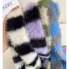 Écharpe en peluche rayée pour femmes, design de niche, sens spice girl, décoration polyvalente, version coréenne, écharpe longue fine et étroite