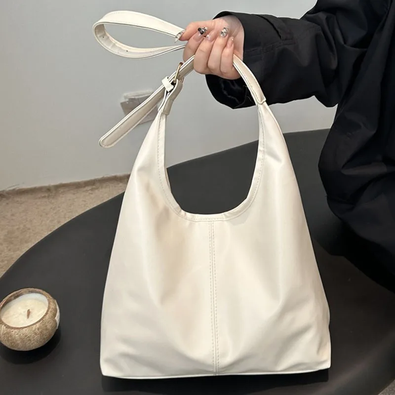Nouveau sac fourre-tout main grande capacité femmes sac Simple rétro sac à main minimaliste Pack connaissement sacs à bandoulière seau fourre-tout sac à main