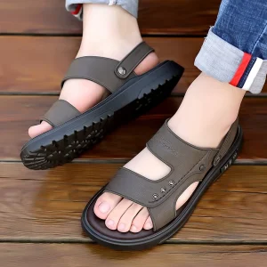 Nouveaux hommes sandales noires de haute qualité antidérapant semelle souple pantoufles de plage d&rsquo;été pour hommes décontracté classique résistant à l&rsquo;usure sandales hommes