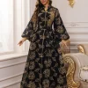 abaya musulman noir élégant, broderie florale noire, vêtements islamiques polyvalents et modeste avec style culturel arabe pour décontracté de dubaï