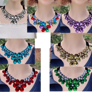 Bijoux élégants en résine transparente avec fleurs multicolores, simples et beaux, collier pour fêtes et usage quotidien
