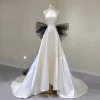 robe de mariée en satin blanc français, tenue rétro haut de gamme, tempérament, dos aux, col frontal, tailcoat, qipao féminin