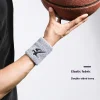 bracelets de sport pour hommes et femmes, support de poignet respirant absorbant la sueur pour la course à pied, le basket ball, le tennis, la salle de sport, l'entraînement physique