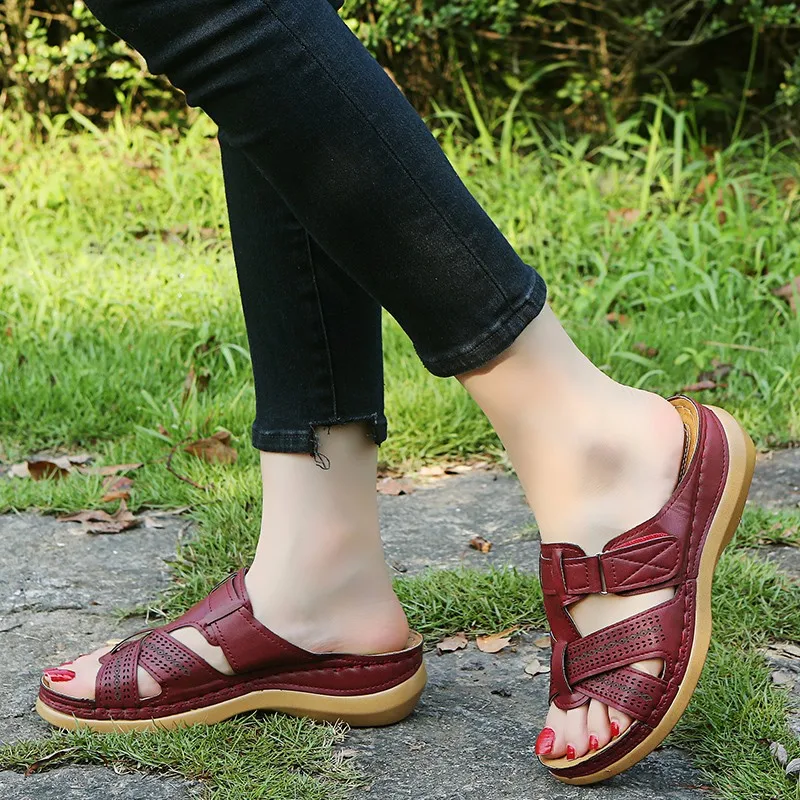 Sandales compensées orthopédiques 4WD pour femmes, chaussures d'été ouvertes, vintage, coordonnantes, en cuir, décontractées, à plateforme rétro