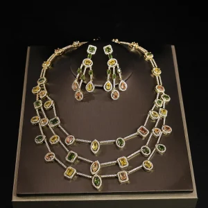 Ensemble collier et boucles d&rsquo;oreilles en strass brillant, accessoire de bijoux scintillant pour femmes