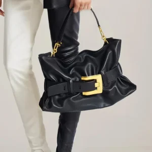 Nouveau sac fourre-tout plissé mode grande capacité épaule sous les bras sac marque Design tendance boucle de ceinture sac de moto sac pour femmes chaudes