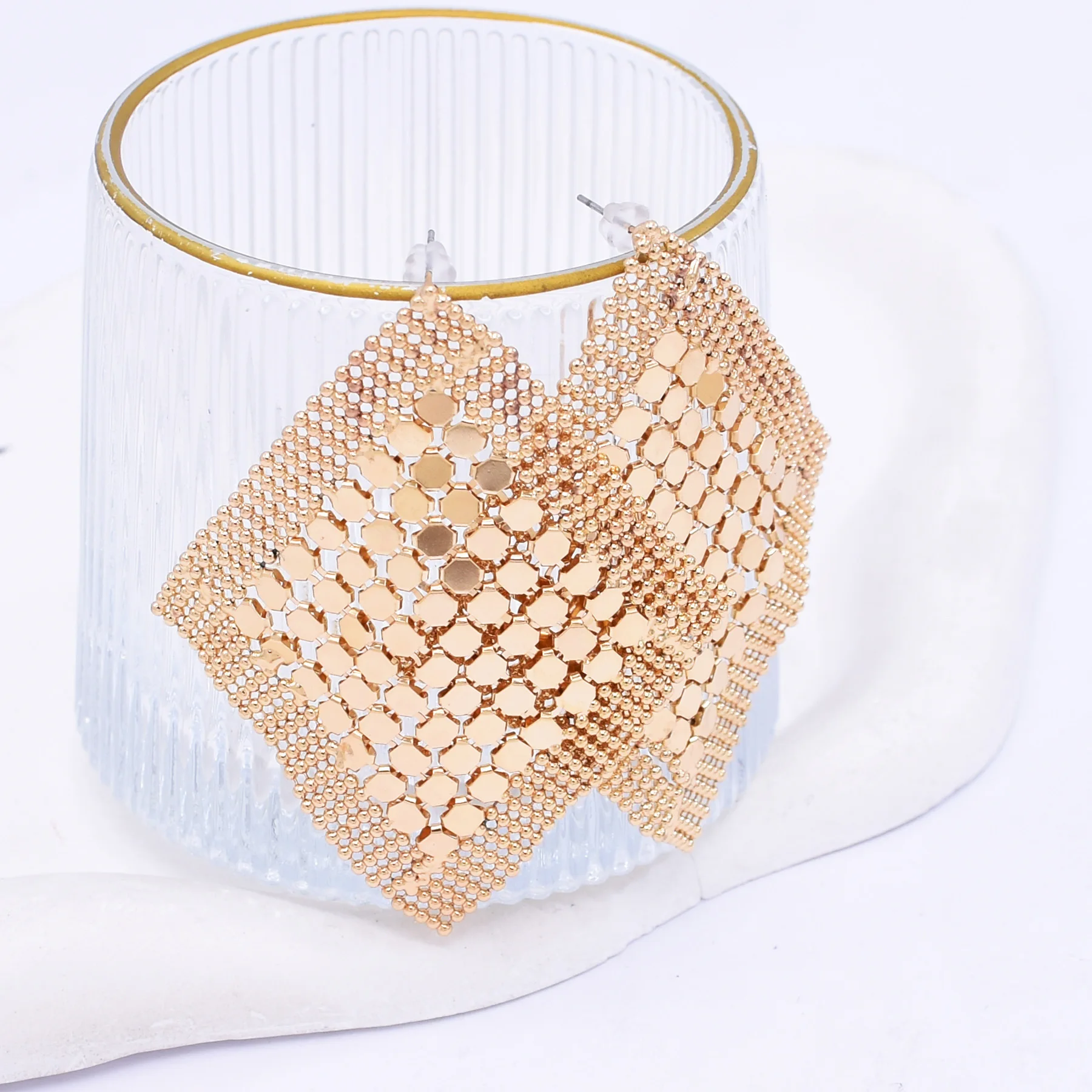 Boucles d'oreilles en maille en alliage pour femmes, élégantes, minimalistes, exagérées, pour Banquet, fête, bijoux tendance, accessoires féminins, cadeau