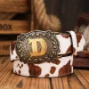 une ceinture décontractée, individuelle et rétro, un accessoire vestimentaire ceinture marron en pu, boucle en métal, adaptée aux hommes et aux femmes