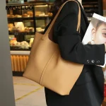Sac à Main de Luxe en Cuir group de Grande Capacité pour Femme, Sacoche Décontractée à la Mode, Idéal pour le Bureau