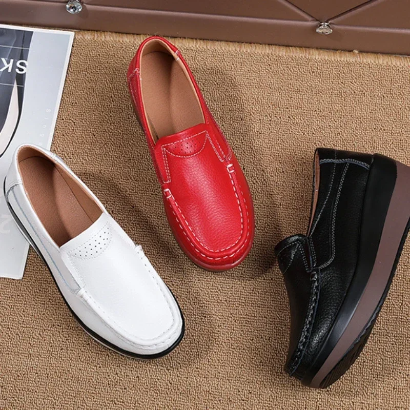 Chaussures plates à plateforme pour femmes, sandales creuses imprimées, chaussures de marche décontractées de styliste, baskets respirantes à semelle compensée, nouvelle collection printemps été