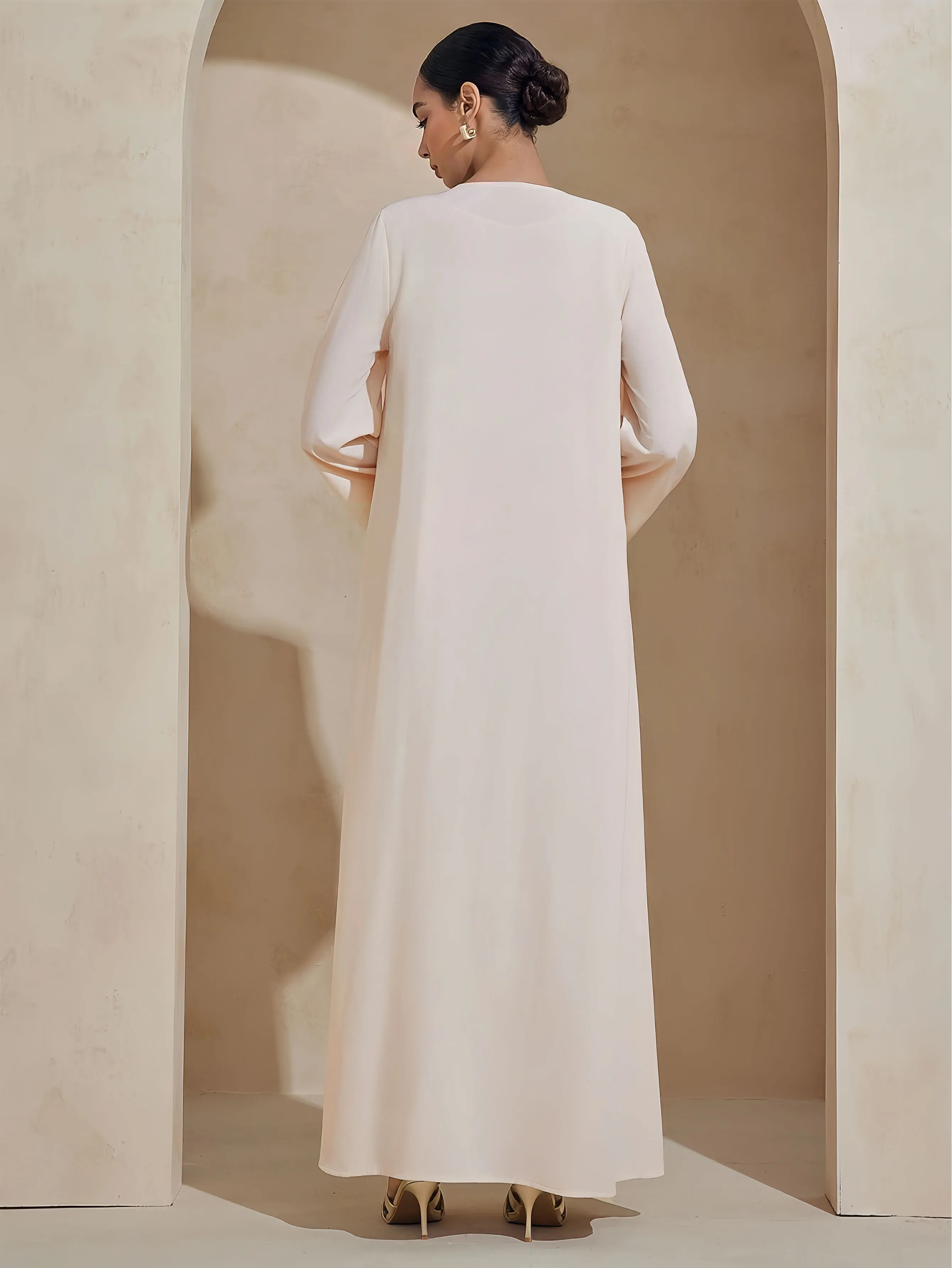 Abaya musulman de style dubaï, broderie florale exquise, détails, idéal pour les occasions formelles de mariage du moyen-orient, Islam modeste