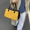 sac fourre tout chic pour femme fabriqué en cuir de mouton avec un look quotidien doux et léger vintage décontracté ukraine