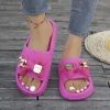sandales plates à semelle épaisse pour femmes, vêtements d'extérieur d'été, mignon ours en métal, fête sur la plage, marche à la maison, pantoufles les plus vendues à la mode
