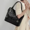 sac à main en cuir gaufré pour femme nouveau design 2025 sac à bandoulière grande capacité pour maman haut de gamme d'âge moyen grand b