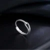 bague fine et simple en argent, bijoux à la mode et exquis, adaptés aux femmes charmantes à porter comme cadeaux lors des fêtes de fiançailles, nouvelle collection