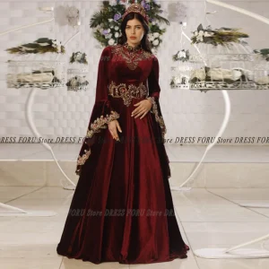 Élégant bordeaux marocain caftan Robe de soirée une ligne perle haute Callor musulman Robe formelle velours dubaï dentelle célébrité Robe de soirée