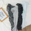 Écharpe foncée triangle châle femmes 2025 printemps et été nouvelle tendance rétro française tout match atmosphère sens cou écharpe bandeau