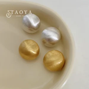 Boucles d&rsquo;oreilles demi-cercle en métal givré brossé, Design Simple et luxueux, nouveaux bijoux pour femmes, accessoires de mode pour fête de noël, 2025