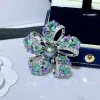 broche fleur à cinq feuilles exquise, accessoires de bricolage, perle de zircon micro pavé ajourée, épingle décorative à la mode pour femmes