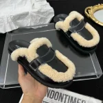 Pantoufles plates en coton à plateforme pour femmes, Mules en fourrure, chaussures d&rsquo;hiver, diapositives chaudes en peluche, tendance, en cuir souple, décontractées, nouvelle collection 2025
