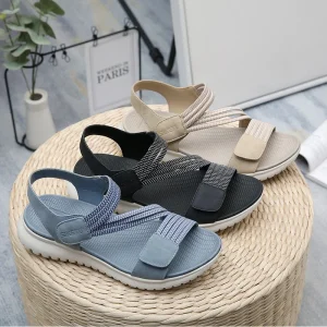 Sandales compensées élégantes pour femmes, chaussures de sport de plein air, chaussures compensées de plage, confortables et ouvertes, nouvelle mode d&rsquo;été, recommandé pour augmenter