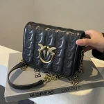 Mini sac carré Chic 2025, sac à main élégant avec sangle en chaîne, sac à bandoulière de luxe pour femmes pour le quotidien et la soirée