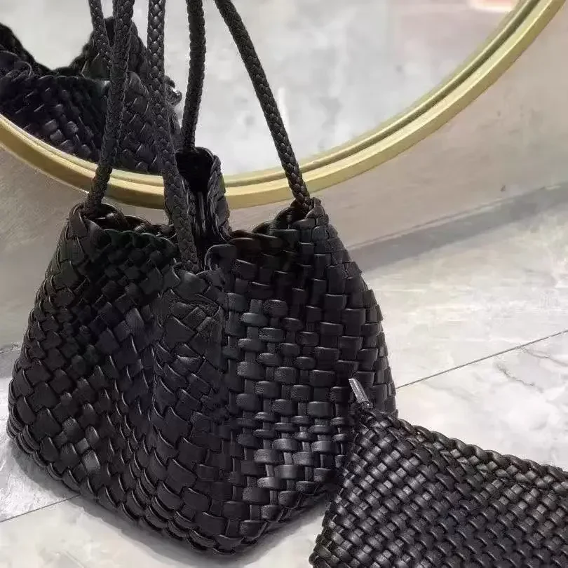 Sac panier pour femmes, nouveau petit sac à main polyvalent de précision sortante, sac à bandoulière doux en forme de seau de Style Vintage