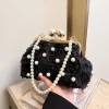 Pochette Rose élégante, sac à main à la mode pour fête de mariage, sac à Clip de luxe avec chaîne de perles, sacs à bandoulière polyvalents à coque
