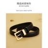 ceinture en cuir pour femme ; décoration polyvalente en peau de vache pour ceinture de taille de costume ; ceinture en jean de style ins noir haut de gamme simple et rétro.