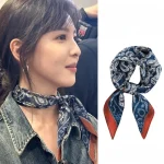 Foulard en soie pour femmes, nouvelle mode printemps et été 2021, haut de gamme, sens rétro, petit foulard carré, accessoires