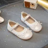 chaussures plates en cuir pour filles, chaussures de ballet princesse à la mode pour petits enfants, bord à volants doux, chaussures de performance pour enfants