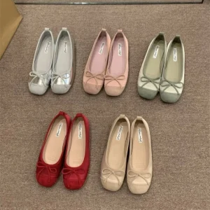 Chaussures plates élégantes en cuir pour femmes, style français, doux, astronomique, antidérapant, polyvalent, chic, princesse, nœud papillon, mode printemps, nouveau, 2025