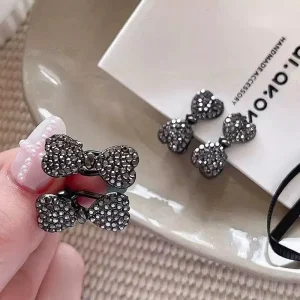 Pince à cheveux avec nœud en strass, accessoires mini pour femmes et filles, nœud doux Kawaii, mignon, mode leader, tendance, crabes populaires de styliste