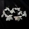 Épingles à cheveux en perles pour femmes, pinces à cheveux à fleurs blanches, accessoires de coiffure de mariée, vente en gros