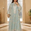 abaya islamique brodé bleu clair pour femmes musulmanes avec détails dorés, idéal pour les événements formels au moyen orient comme des Émirats arabes saoudiennes