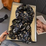 Écharpe en viscose à pois pour femme, hijab musulman décontracté, châle à franges optique, doux et respirant, parfait pour les voyages, chic et bohème, 2024