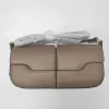 2025 sac à main français de luxe et à la mode à une épaule sous les bras, sac à main de transport en peau de vache, sac de bâton français décontracté et simple
