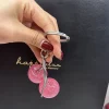 breloque de sac à main pour entraîneur, sacs à bandoulière, pendentif cerise rose mignon, décoration, cadeaux de vacances pour femmes, porte clés, accessoires