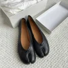ballerines en cuir véritable noir chaussures plates confortables femmes tibi toeseparated chaussures en peau de mouton plissé mary janes designer femmes