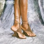 Sandales tongs compensées sculptées, sandales d&rsquo;été à bout rond, Style nouveauté, bride à la cheville, sandales d&rsquo;été multicolores pour femmes