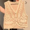 gilet brodé pour femmes, veste en crochet à fleurs, tricot ouvert, sans manches, boutonné, haut court, tenue de vacances d'été boho