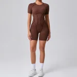 Combinaison courte vêtements de sport pour femmes vêtements de sport salopette de Fitness dos nu Scrunch butin Yoga costume ensemble de sport tenue